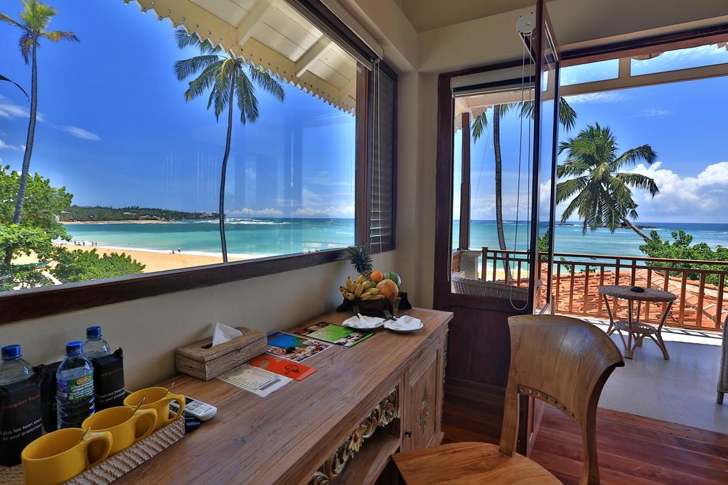 Thaproban Beach House Unawatuna Exterior photo